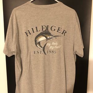 VTG Tommy Hilfiger T-Shirt Fish Medium Vintage